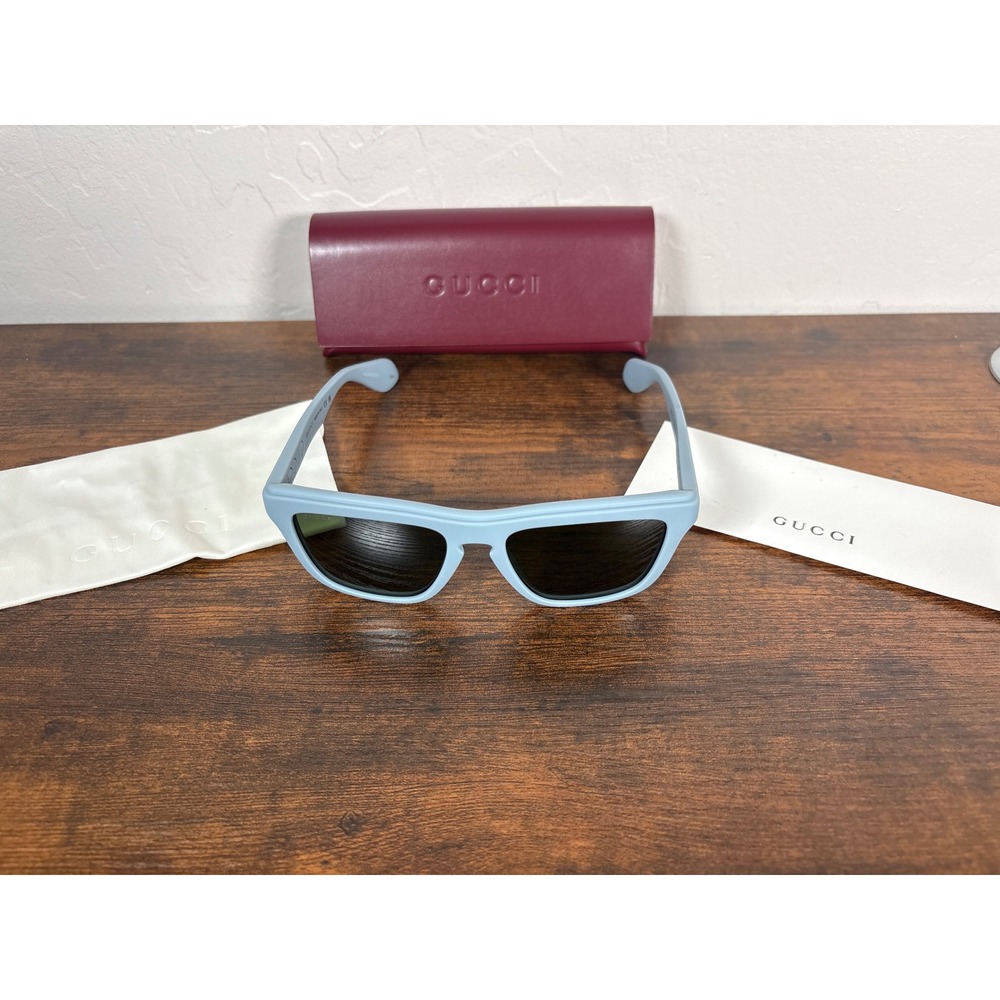 Gucci GG1571S 003 Light Blue Rectangular Sunglasses Cutout Logo XL Made in Italy